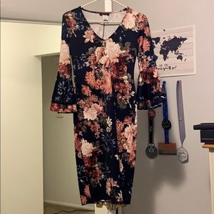 Floral dress, bell sleeves, flattering
